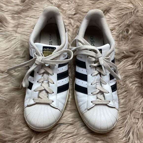 Adidas Superstar Women’s Platform Sneakers Shoes - Picture 2 of 8